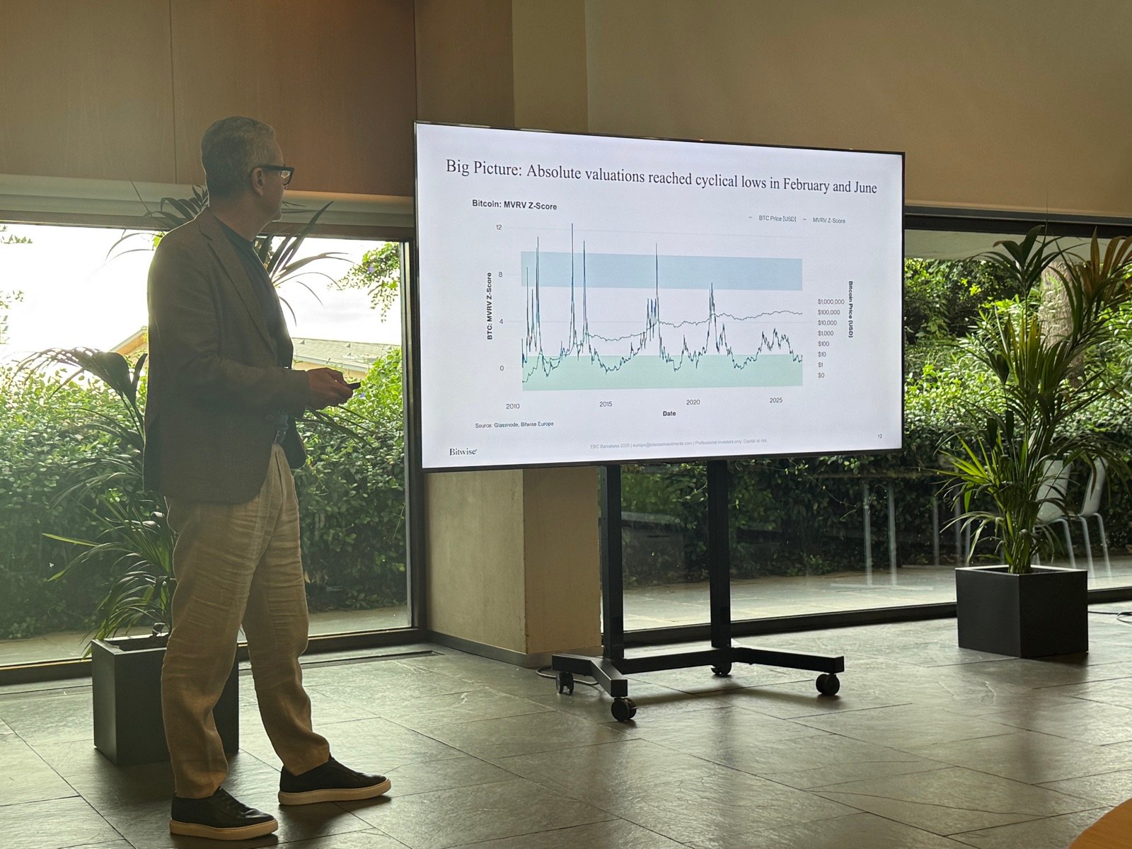 Lo que Bitwise contó a inversores profesionales en Barcelona: stablecoins, IA y bancos